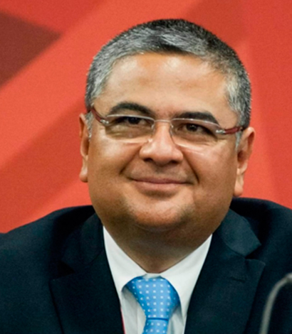 Doctor Virgilio Bravo Peralta Docente de la Universidad LEX